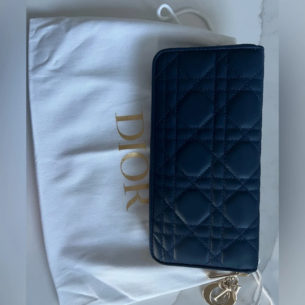 Lady Dior Voyageur Wallet